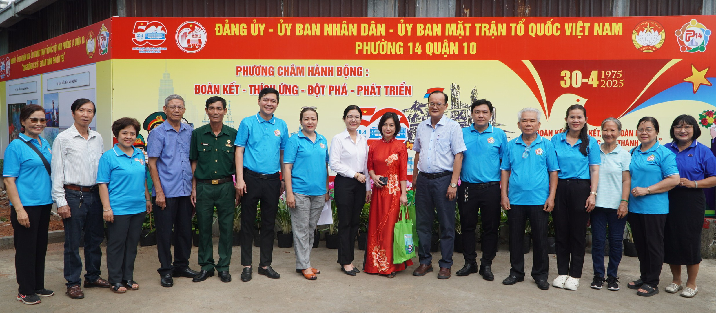 Chung tay biến bãi rác thành Cung đường Lịch sử đầy ý nghĩa, nằm cạnh Vườn Trường Sa - Ảnh 1.