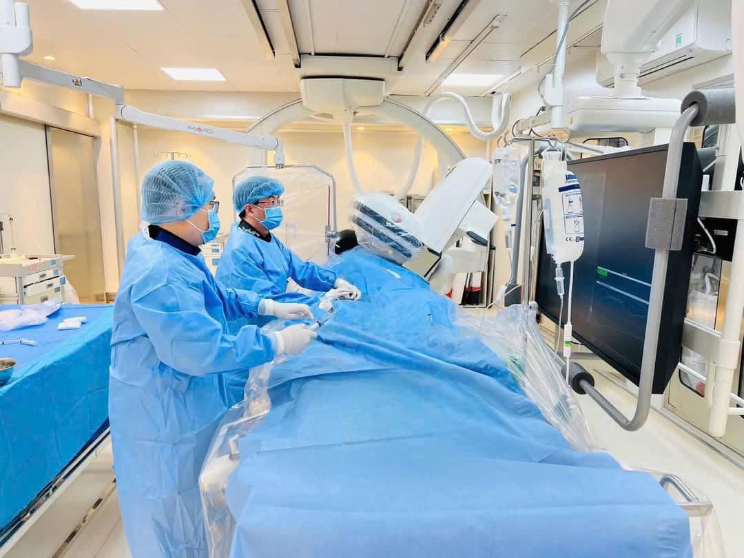 5 ngành nghề “miễn nhiễm” với AI: Lương cao, không lo thất nghiệp- Ảnh 1. 5 ngành nghề “miễn nhiễm” với AI: Lương cao, không lo thất nghiệp- Ảnh 1.