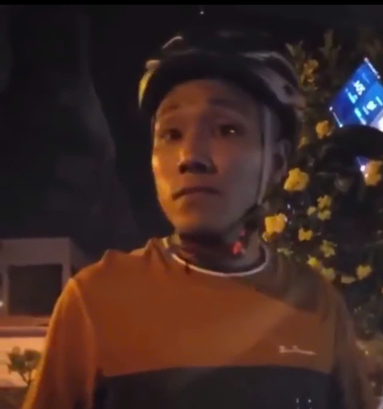 Người đàn ông rút hung khí chặn ô tô ở Gò Vấp dương tính với ma túy- Ảnh 1. Người đàn ông rút hung khí chặn ô tô ở Gò Vấp dương tính với ma túy- Ảnh 1.