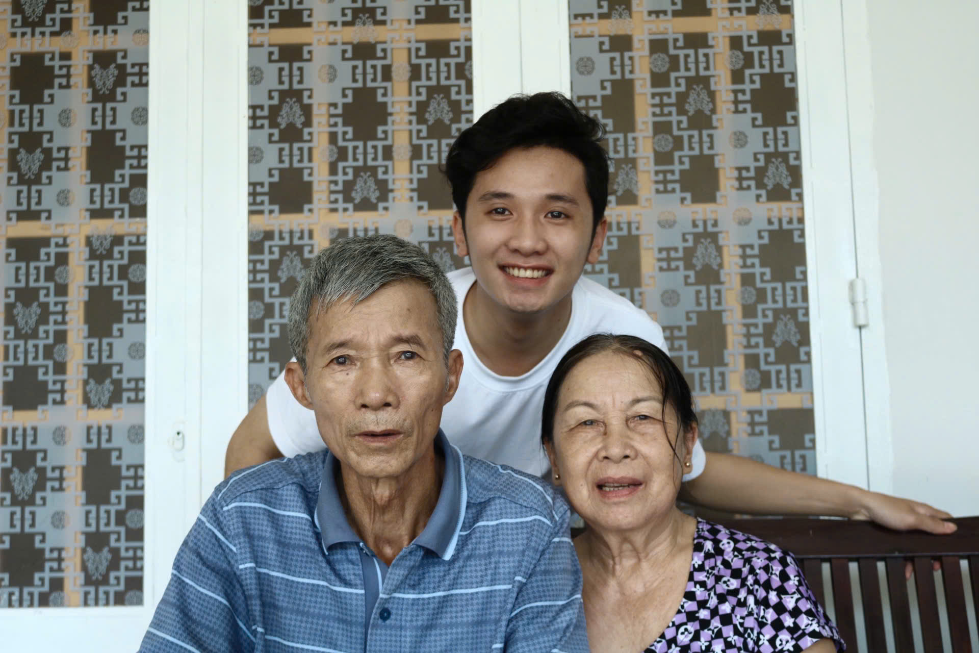 Cô giao liên của con- Ảnh 1.