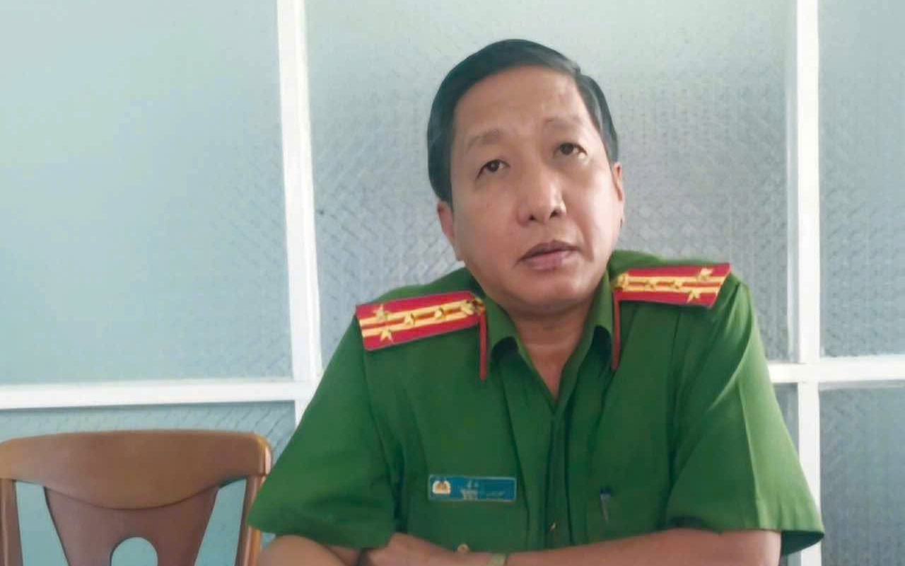 Cựu Trưởng C&ocirc;ng an TP Ph&uacute; Quốc phủ nhận lừa đảo 67,7 tỉ đồng c&ugrave;ng "em g&aacute;i nu&ocirc;i" - Ảnh 3.