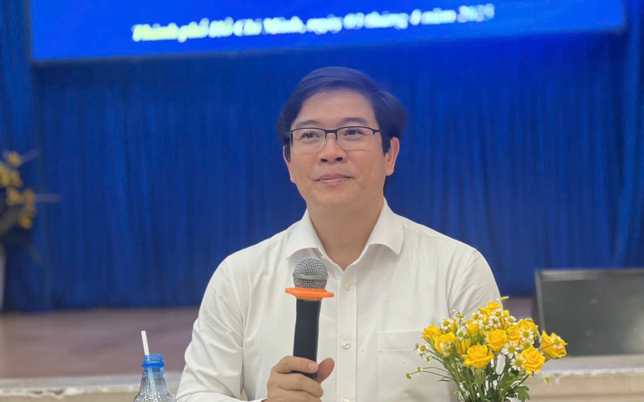 Những nội dung nào giáo viên phải dạy miễn phí cho học sinh? - Ảnh 2.