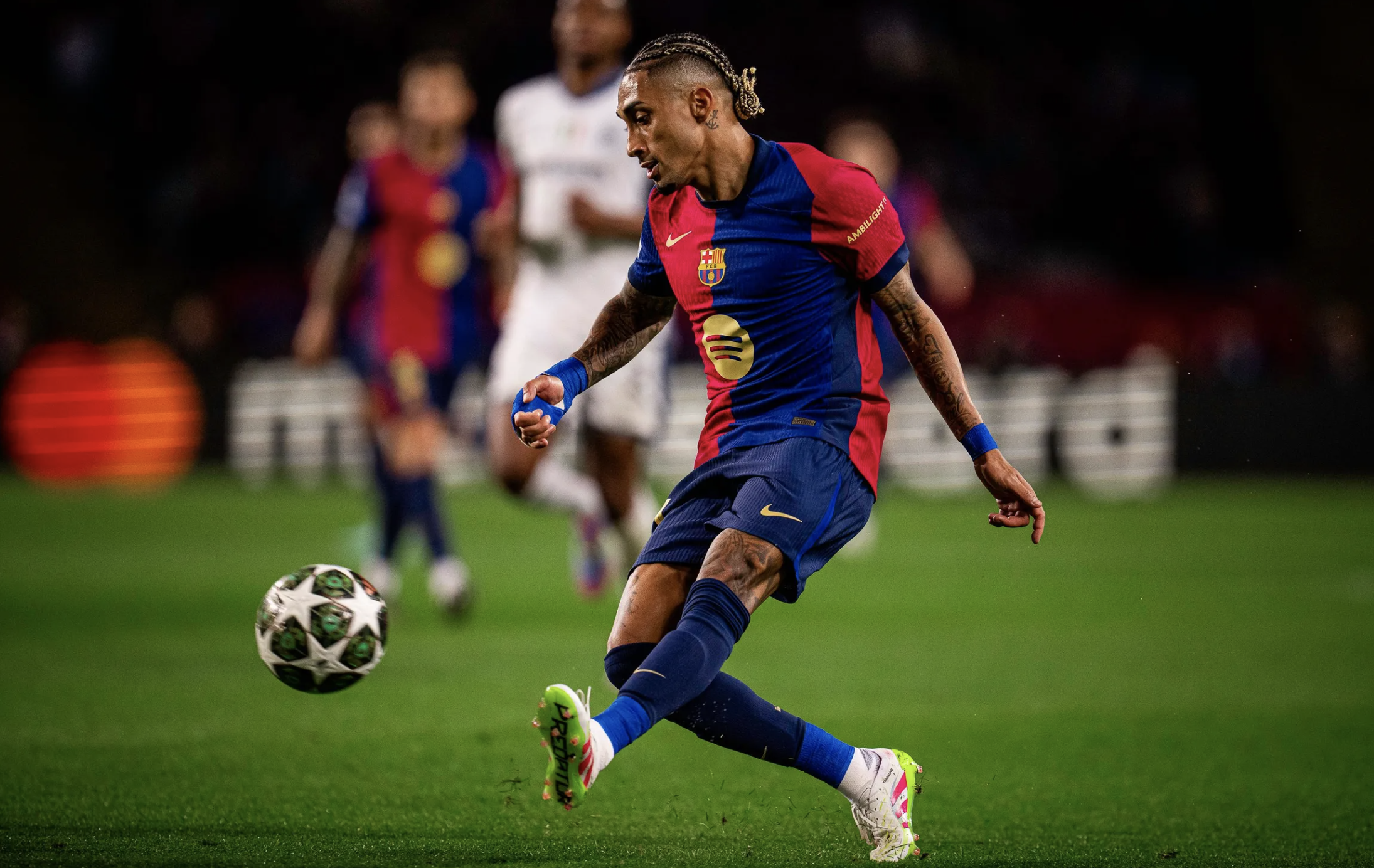 Rượt đuổi 6 bàn, Barcelona hòa nghẹt thở Inter Milan ở Champions League- Ảnh 6. Rượt đuổi 6 bàn, Barcelona hòa nghẹt thở Inter Milan ở Champions League- Ảnh 6.