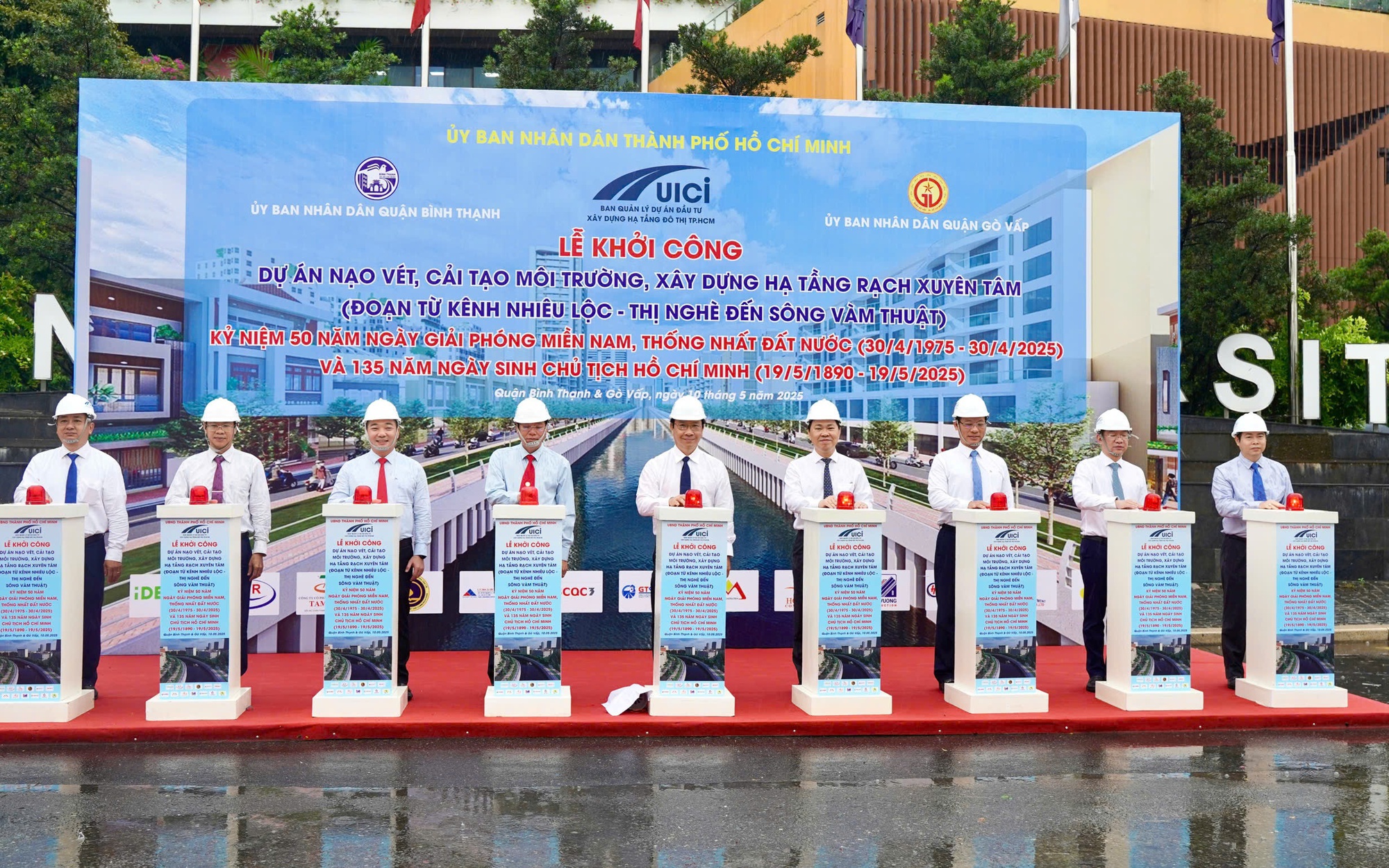 3 gói thầu của rạch Xuyên Tâm gặp khó mặt bằng - Ảnh 2.