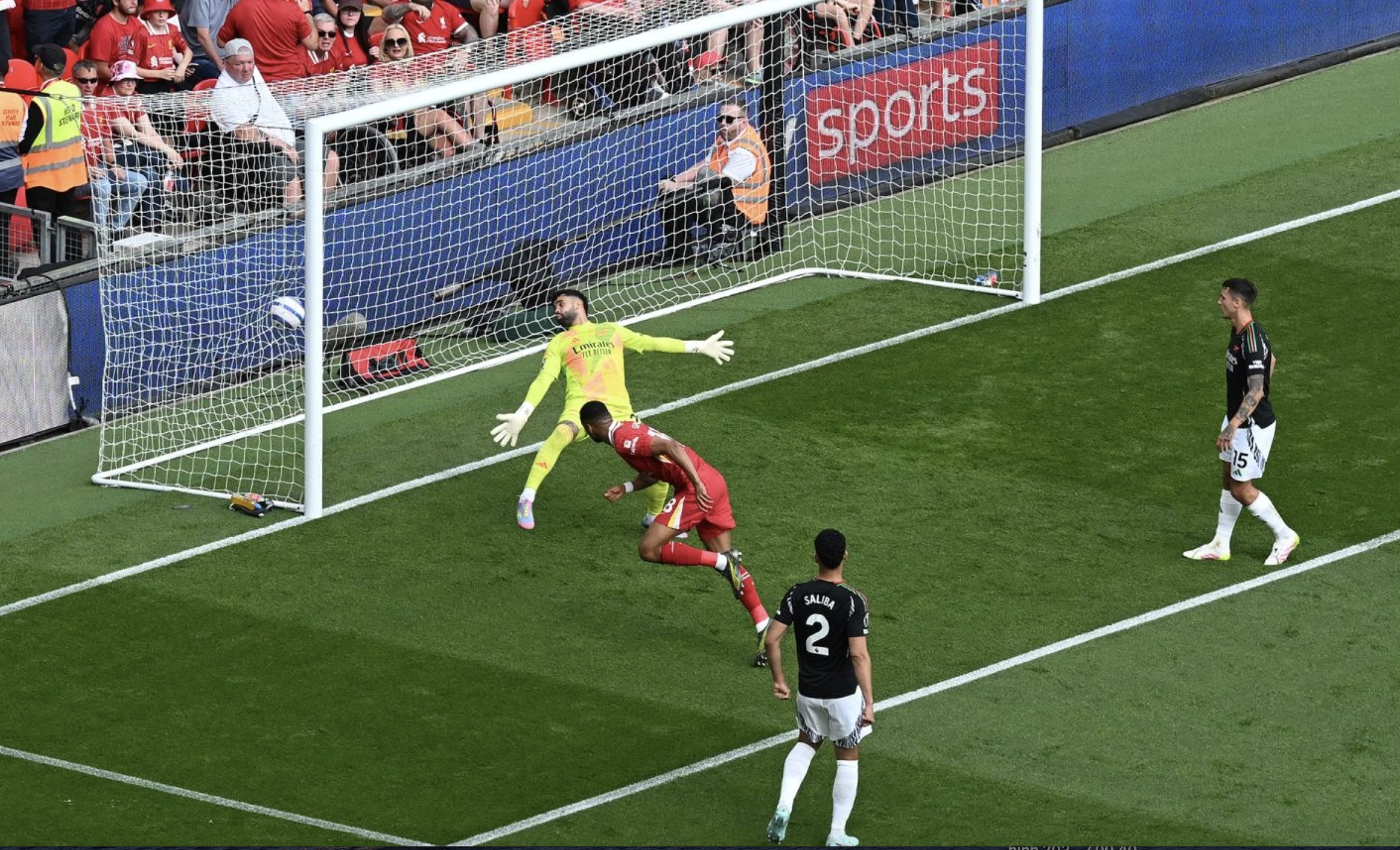 Ngoại hạng Anh: Arsenal, Newcastle hâm nóng cuộc đua Top 5- Ảnh 1. Ngoại hạng Anh: Arsenal, Newcastle hâm nóng cuộc đua Top 5- Ảnh 1.