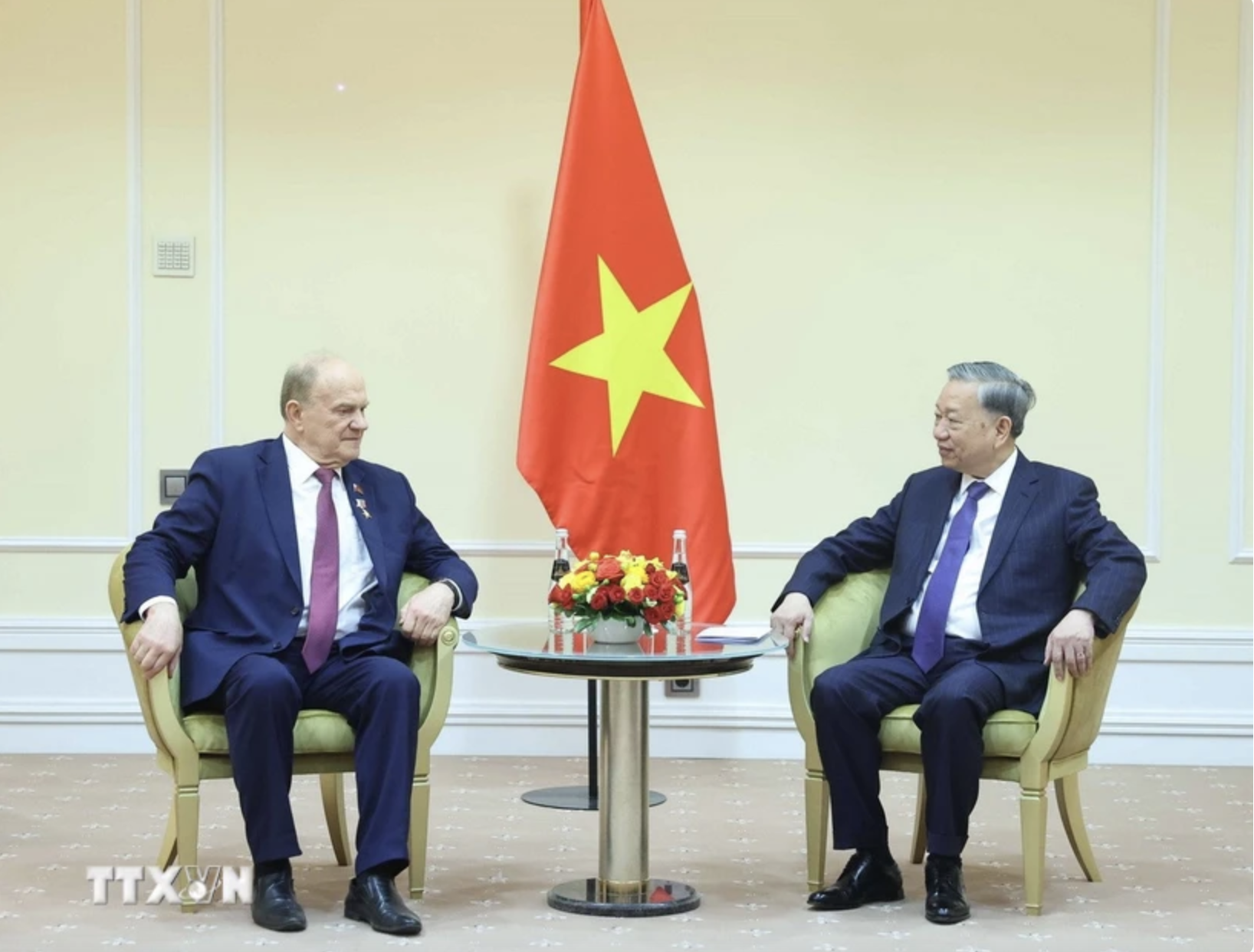 Tổng Bí thư Tô Lâm gặp Chủ tịch Đảng Cộng sản Liên bang Nga- Ảnh 1. Tổng Bí thư Tô Lâm gặp Chủ tịch Đảng Cộng sản Liên bang Nga- Ảnh 1.