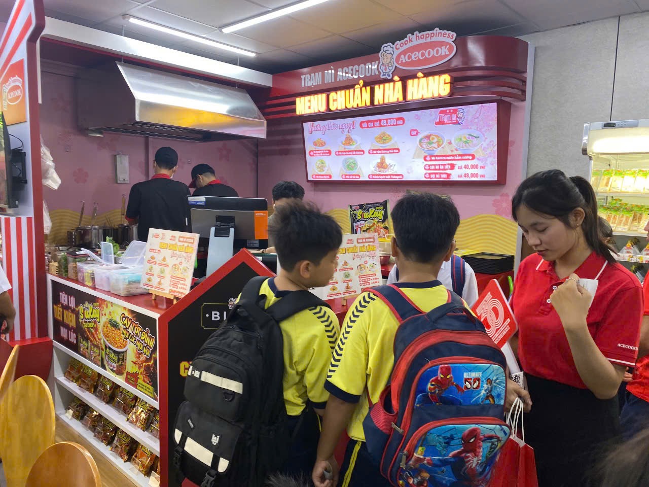 Trạm Mì Acecook ra mắt tại cửa hàng Ministop với menu chuẩn nhà hàng, tiện lợi mọi lúc- Ảnh 1. Trạm Mì Acecook ra mắt tại cửa hàng Ministop với menu chuẩn nhà hàng, tiện lợi mọi lúc- Ảnh 1.