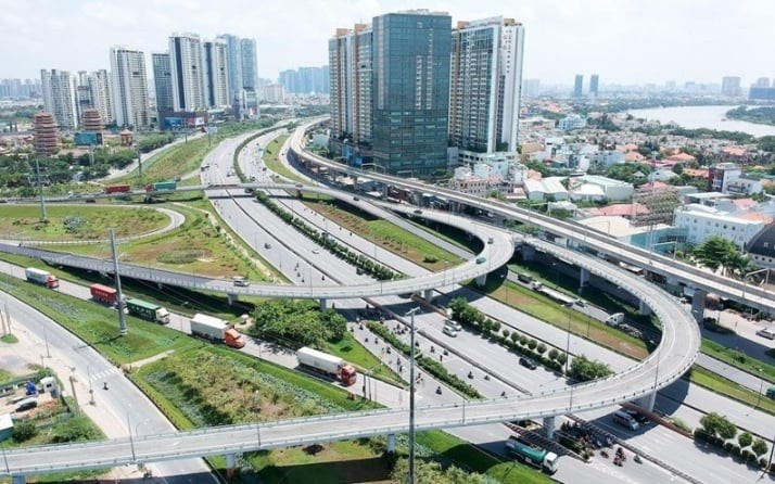 Quyết tâm giải ngân 100% vốn đầu tư công năm 2025 - Ảnh 2.