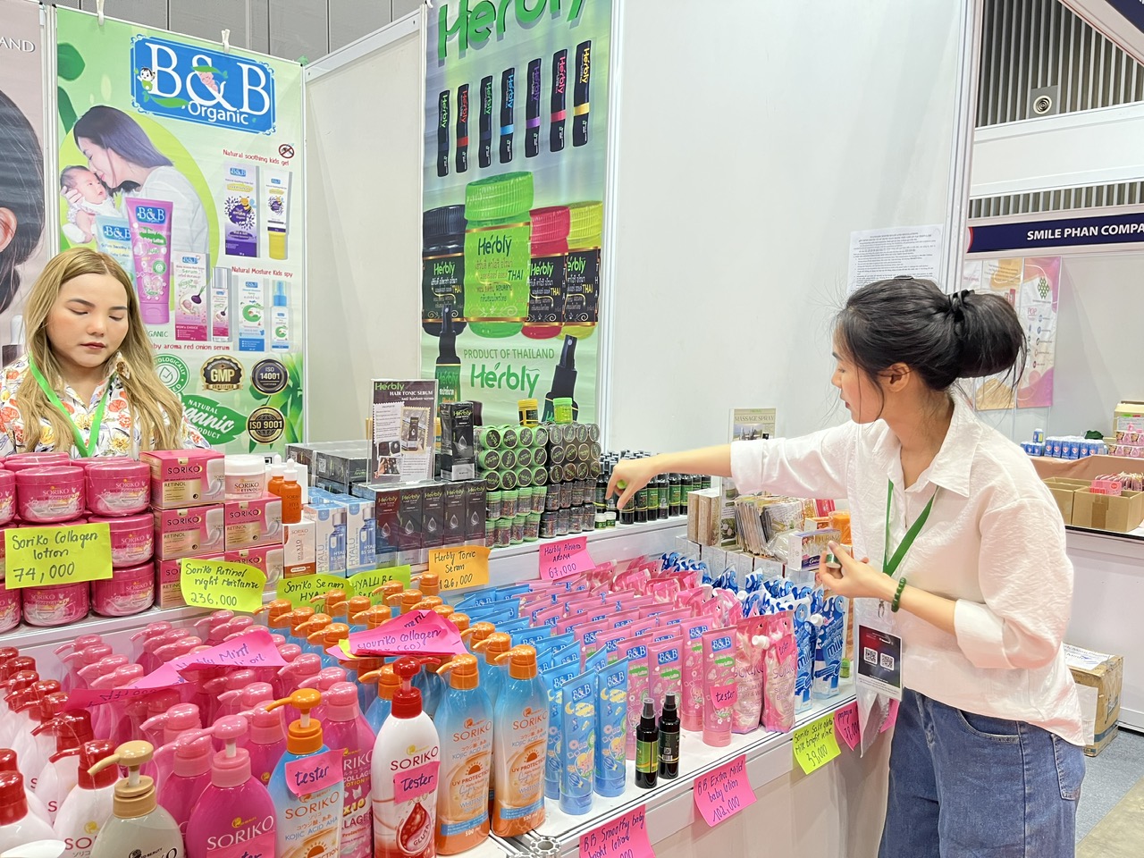 Giới trẻ TP HCM đổ xô đến Top Thai Brands 2025 vì điều này - Ảnh 4.