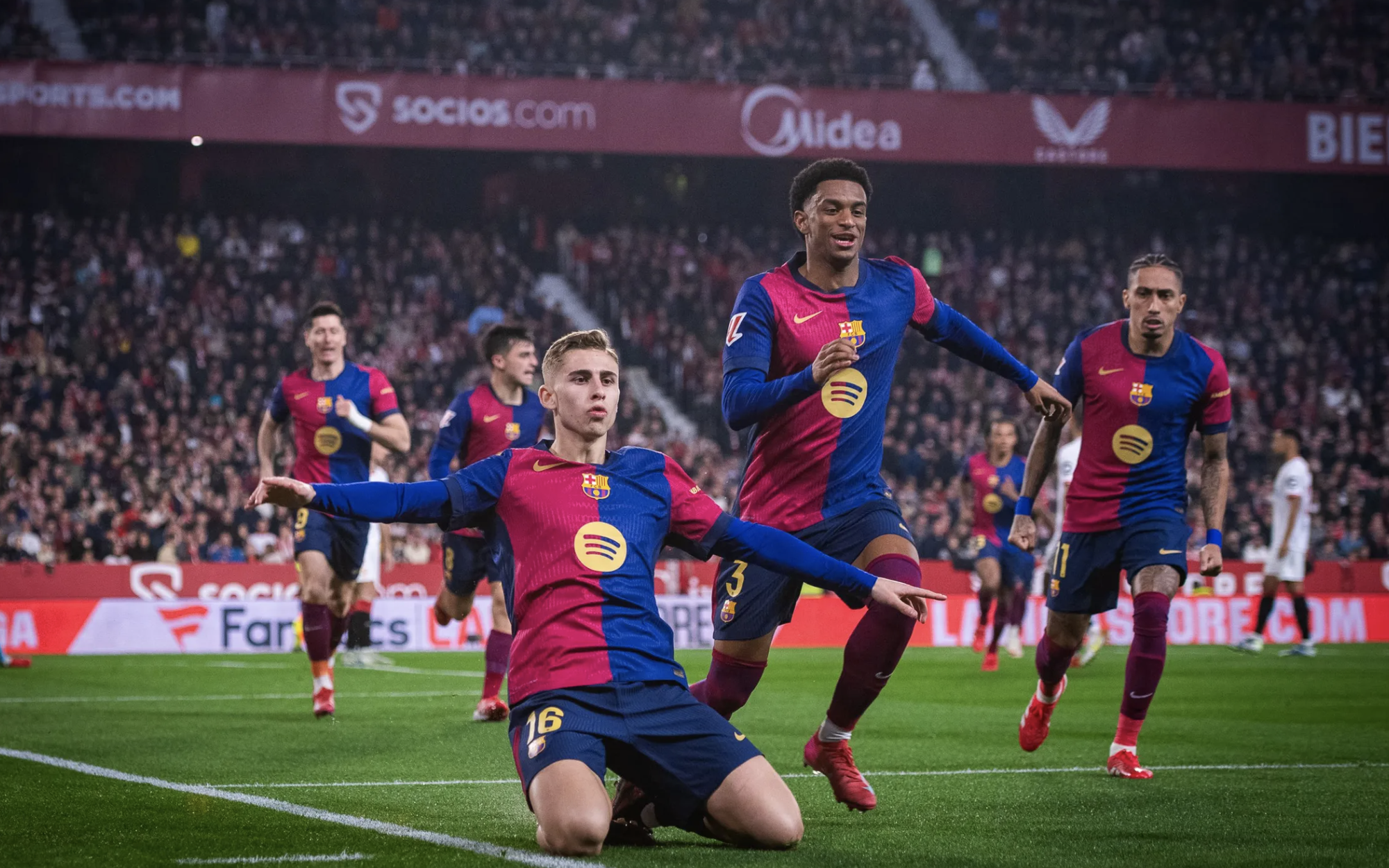 Soi tỉ số trận Aston Villa - Tottenham: Khoảng cách sít sao- Ảnh 2.