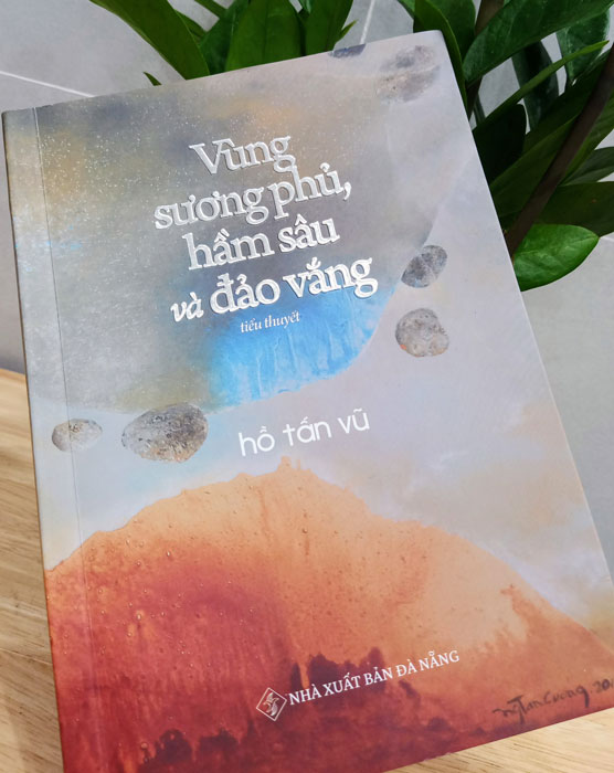 Vén bức màn sương phủ phận người - Ảnh 1.