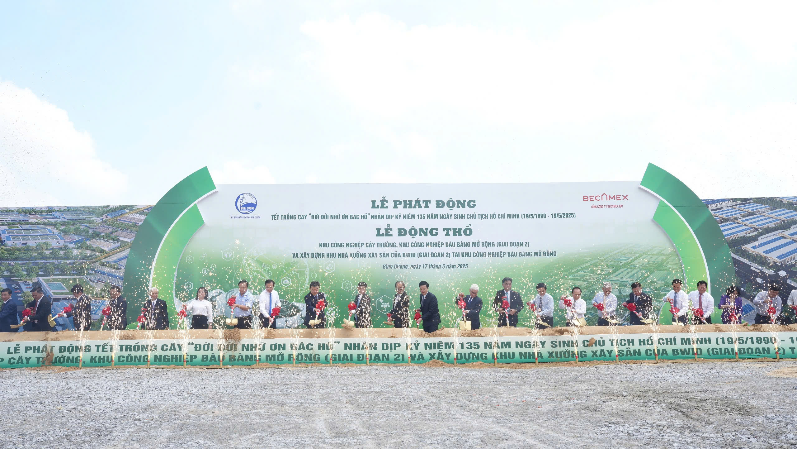 Bình Dương động thổ 2 dự án khu công nghiệp hàng ngàn tỉ đồng- Ảnh 4. Bình Dương động thổ 2 dự án khu công nghiệp hàng ngàn tỉ đồng- Ảnh 4.
