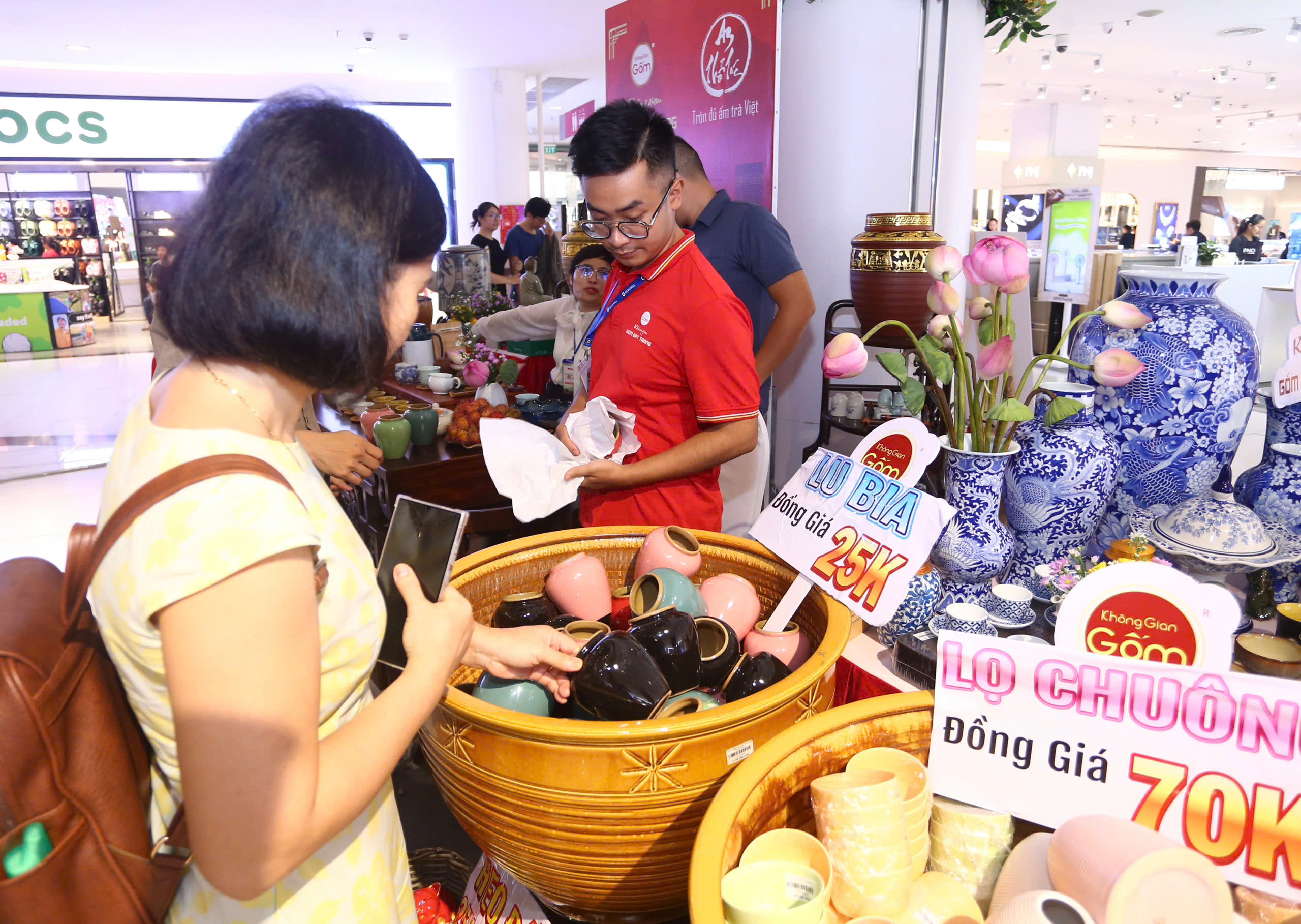 Rộn ràng sắc màu thương hiệu tại chương trình "Tôn vinh cà phê, trà Việt" lần 3 - 2025 - Ảnh 8.