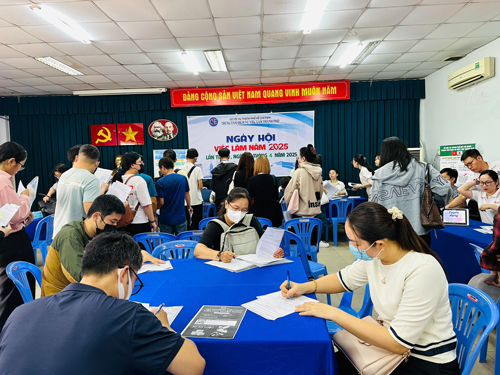 Bảo hiểm thất nghiệp cần sự linh hoạt - Ảnh 1. Bảo hiểm thất nghiệp cần sự linh hoạt - Ảnh 1.