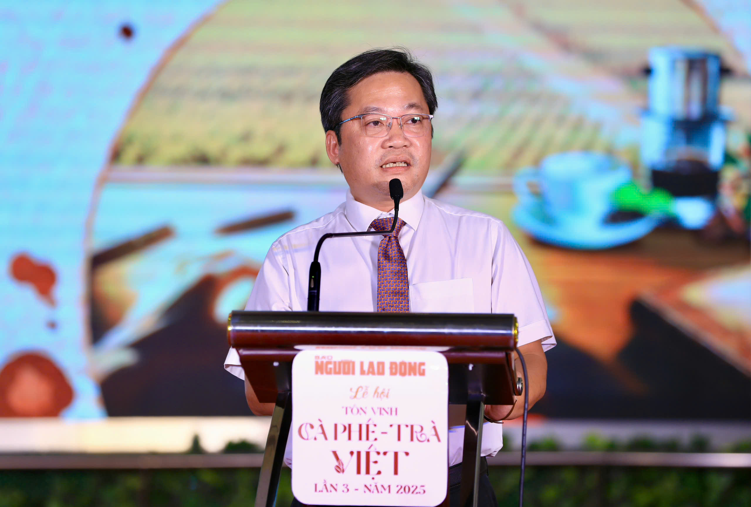 Tổng kết Chương trình "Tôn vinh cà phê, trà Việt" lần 3- Ảnh 2. Tổng kết Chương trình "Tôn vinh cà phê, trà Việt" lần 3- Ảnh 2.