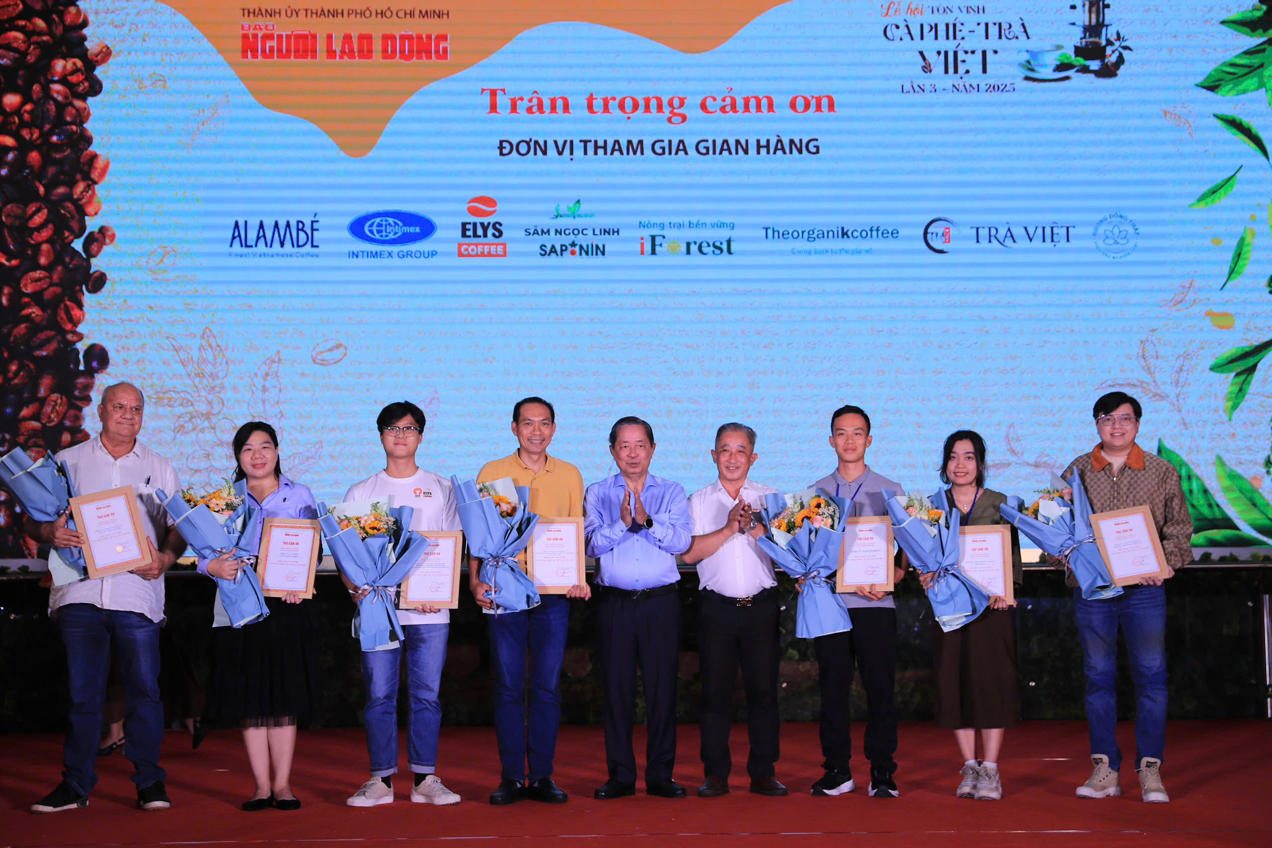 Tổng kết Chương trình "Tôn vinh cà phê, trà Việt" lần 3- Ảnh 7. Tổng kết Chương trình "Tôn vinh cà phê, trà Việt" lần 3- Ảnh 7.