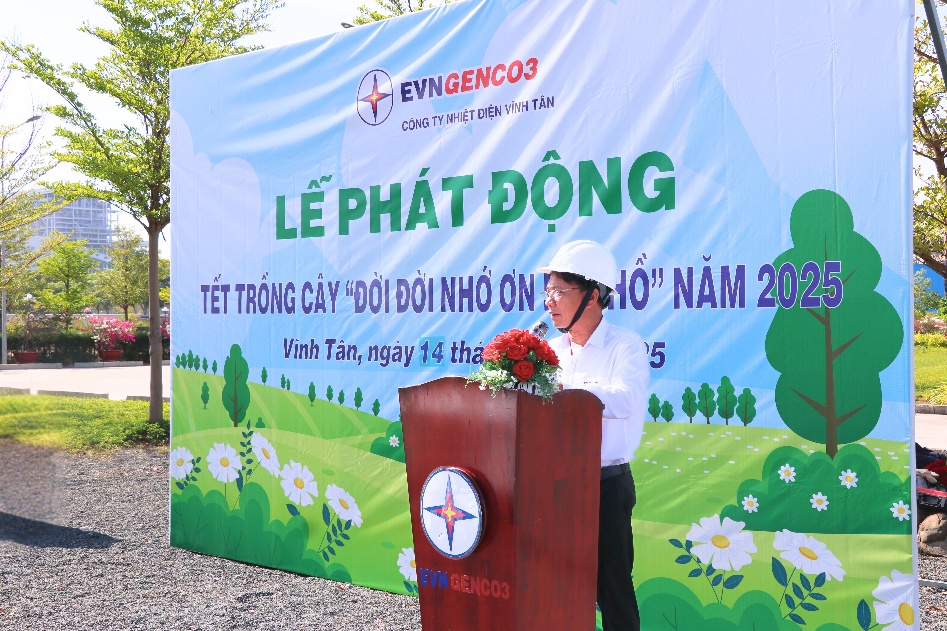 Vĩnh Tân 2 phủ xanh thêm hơn 300 cây nhân dịp Tết trồng cây năm 2025- Ảnh 2. Vĩnh Tân 2 phủ xanh thêm hơn 300 cây nhân dịp Tết trồng cây năm 2025- Ảnh 2.
