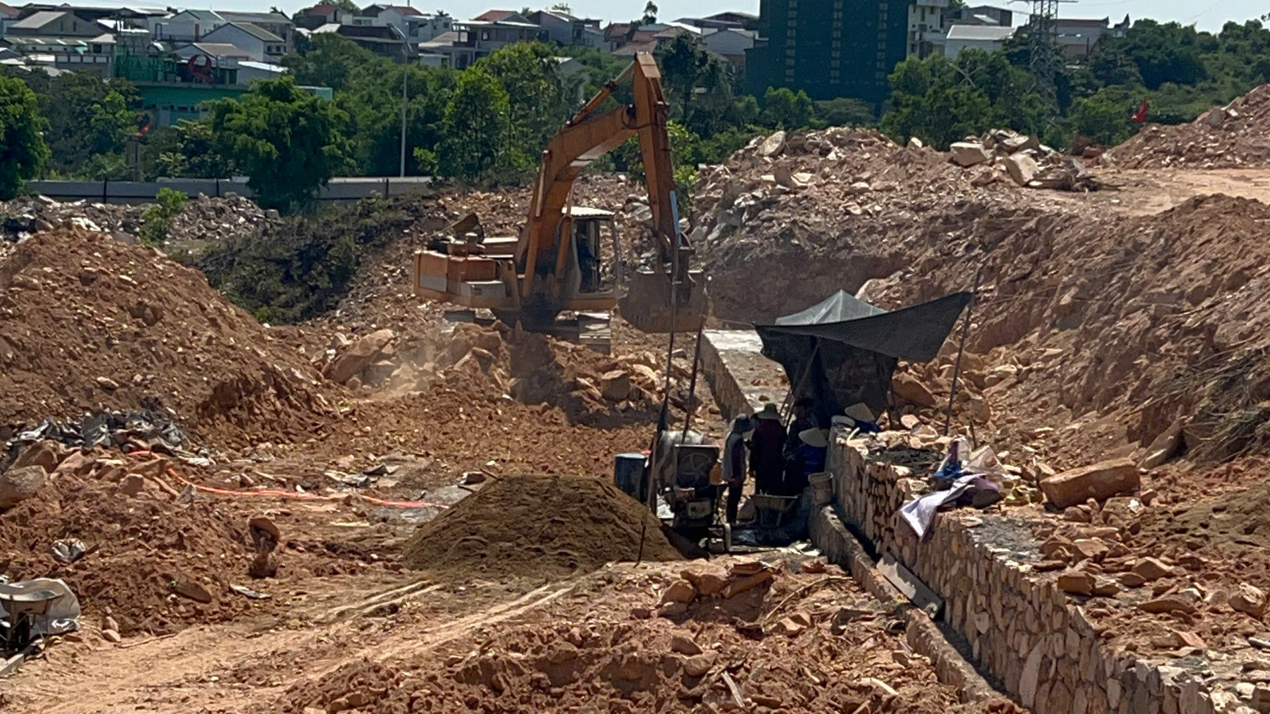 Ký quyết định thu hồi đất dự án chưa ráo mực, UBND TP Huế đã bị doanh nghiệp khởi kiện - Ảnh 2.