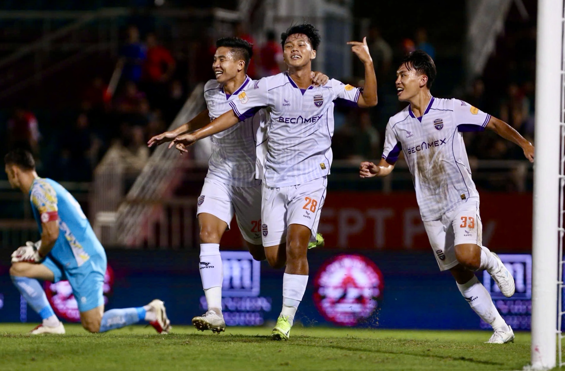 CLB TP.HCM đang phải đối mặt với nhiều khó khăn trong mùa giải V-League năm nay
