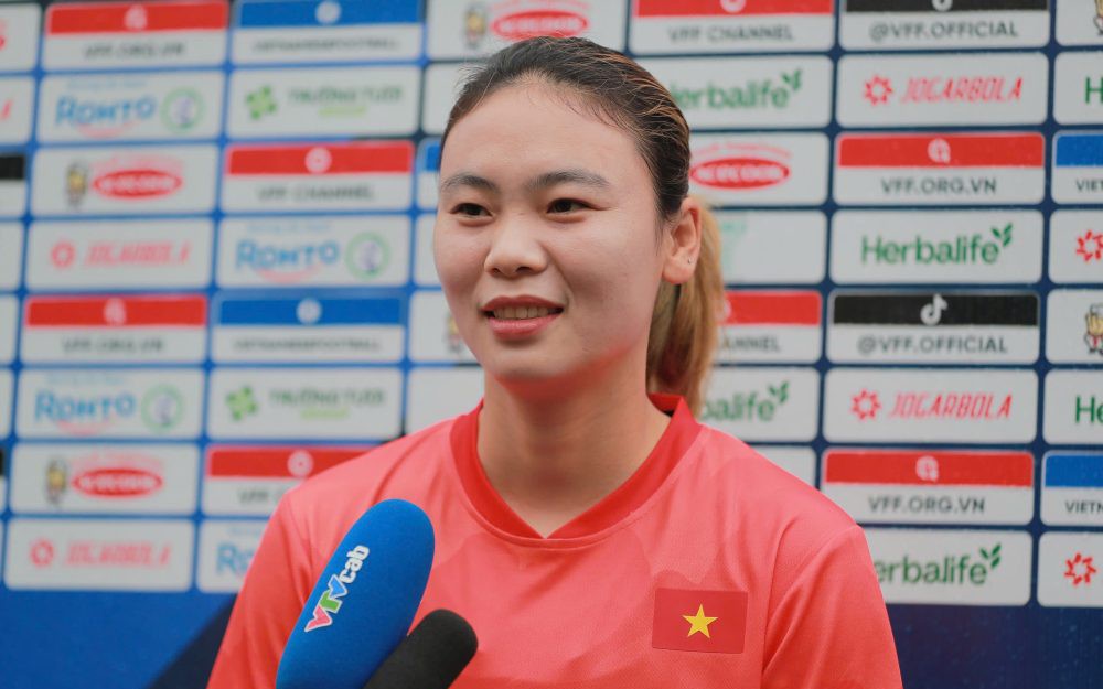 Mưa bàn thắng ngày ra quân - Ảnh 3.