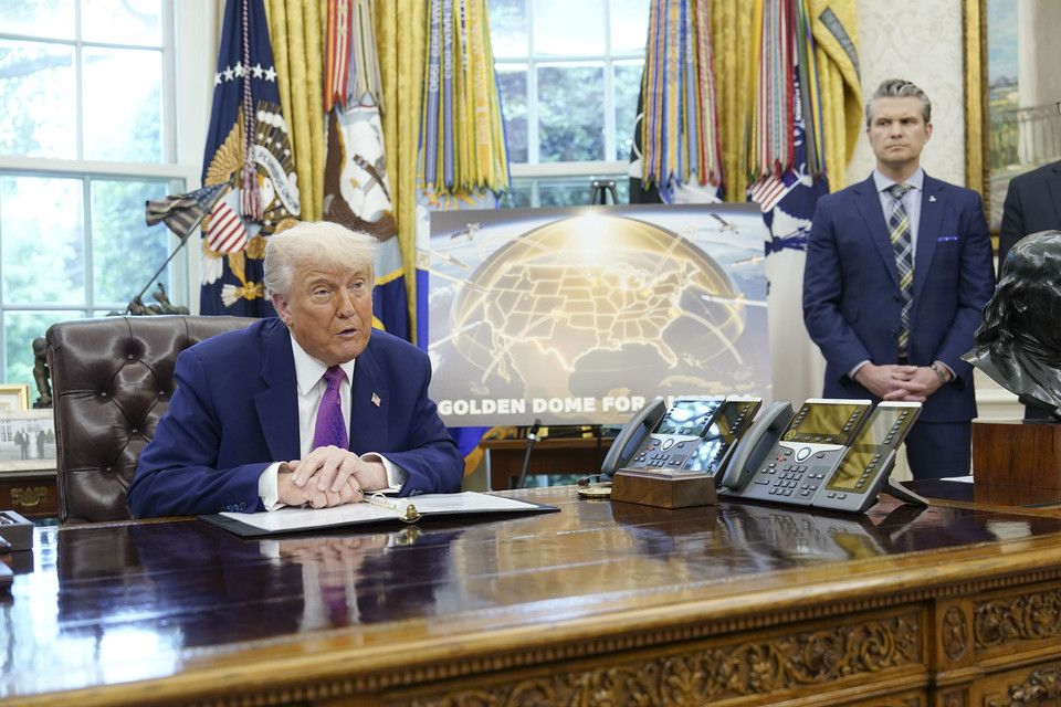 Tin xấu cho Tổng thống Donald Trump về hệ thống "Vòm Vàng"- Ảnh 1. Tin xấu cho Tổng thống Donald Trump về hệ thống "Vòm Vàng"- Ảnh 1.