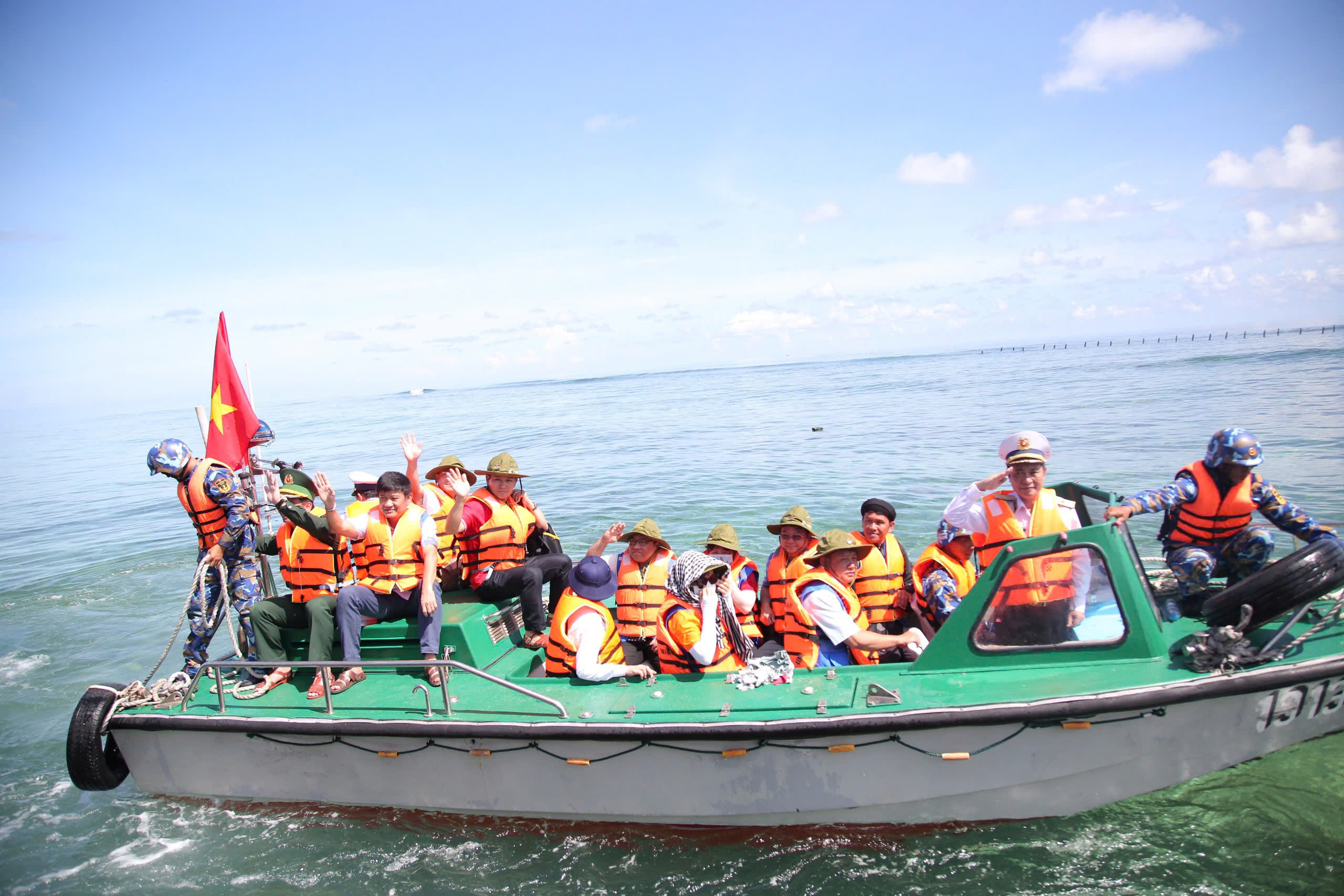 Thiêng liêng Trường Sa - Ảnh 3.