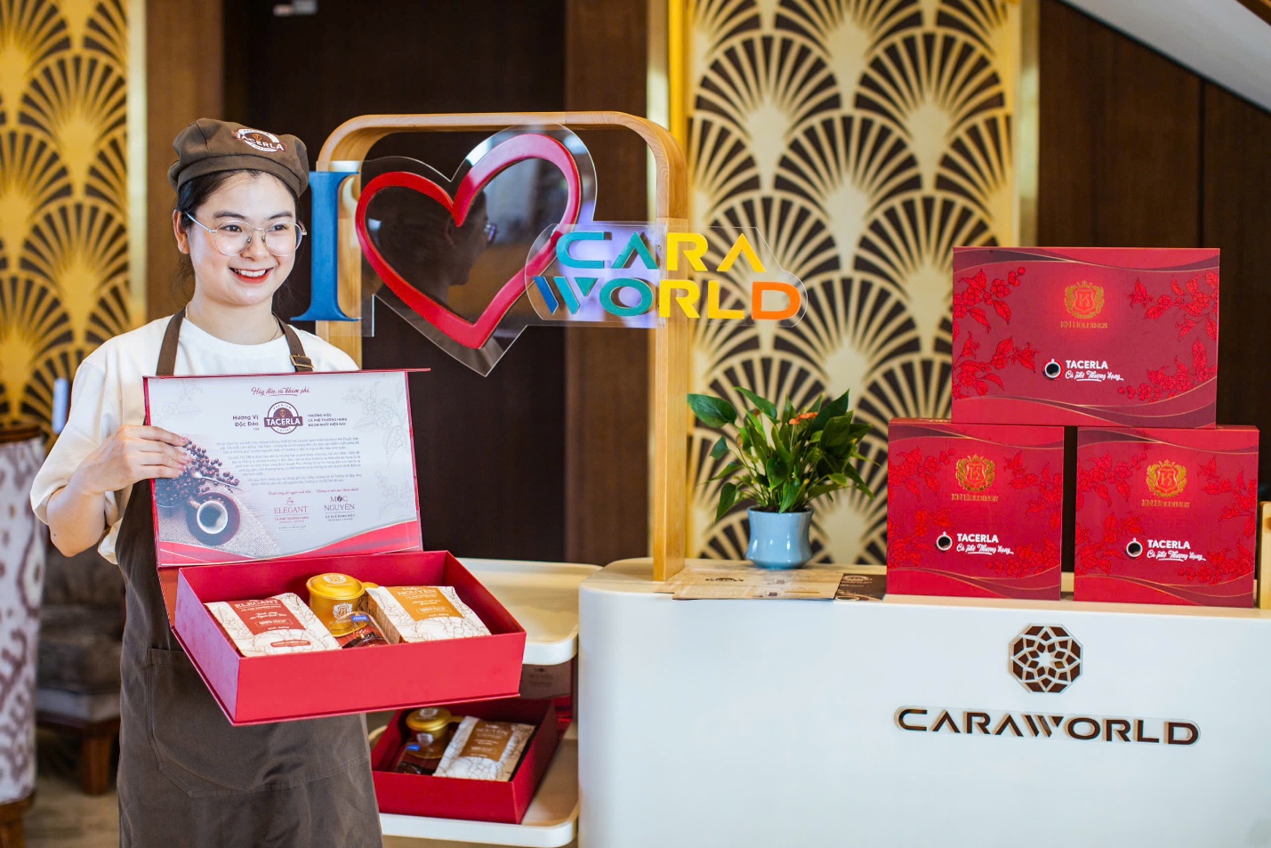 Tacerla ra mắt hộp quà cà phê cao cấp- Ảnh 1. Tacerla ra mắt hộp quà cà phê cao cấp- Ảnh 1.