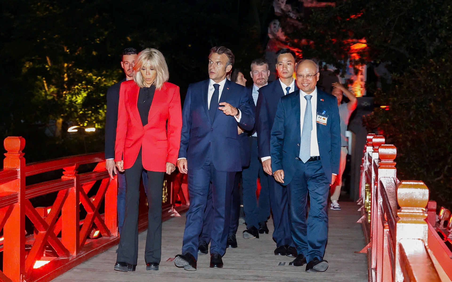 Lễ đón Tổng thống Pháp Emmanuel Macron thăm cấp Nhà nước tới Việt Nam- Ảnh 2.