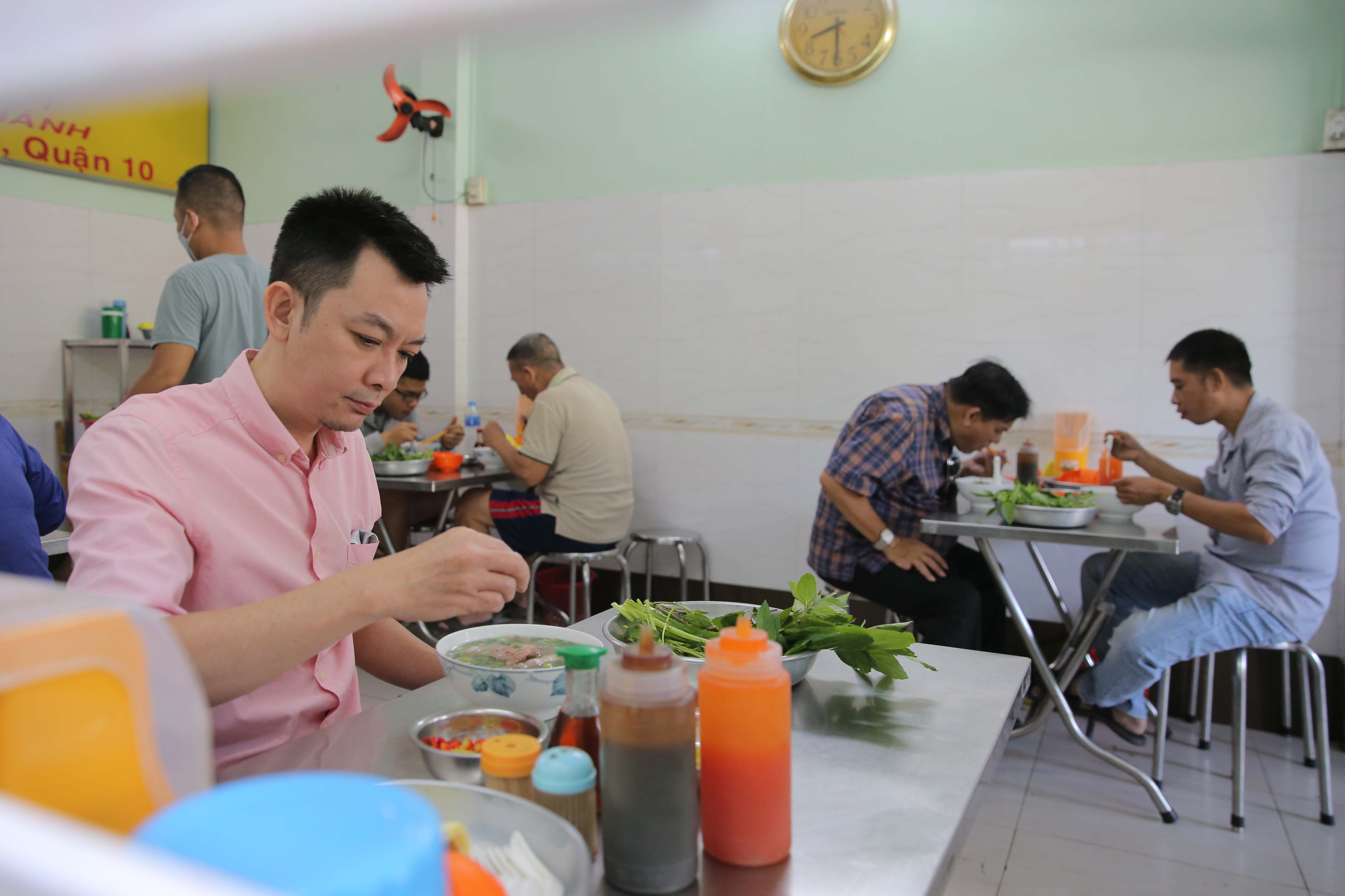 Hóa đơn điện tử với hộ kinh doanh: Vẫn còn rối - Ảnh 1.