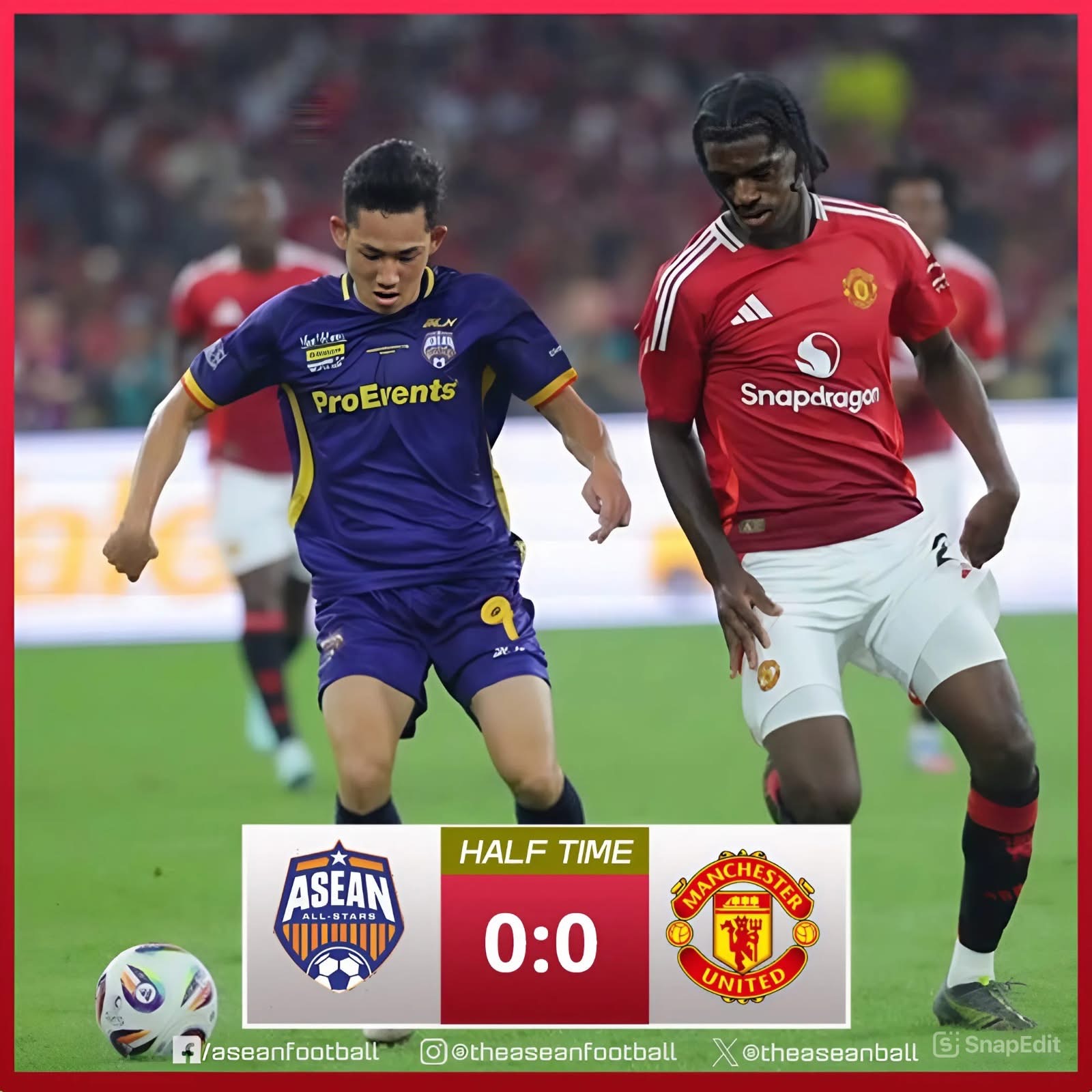 Hoàng Đức và các đồng đội của ASEAN All-Stars thắng sát nút Man United- Ảnh 1. Hoàng Đức và các đồng đội của ASEAN All-Stars thắng sát nút Man United- Ảnh 1.