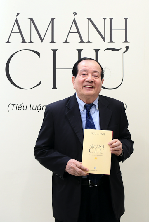 Nhà thơ Hữu Thỉnh với nỗi "Ám ảnh chữ" - Ảnh 1.