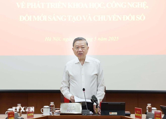 Tổng Bí thư Tô Lâm: Tháo gỡ khó khăn trong phát triển thành phố thông minh, khu công nghệ cao- Ảnh 2. Tổng Bí thư Tô Lâm: Tháo gỡ khó khăn trong phát triển thành phố thông minh, khu công nghệ cao- Ảnh 2.