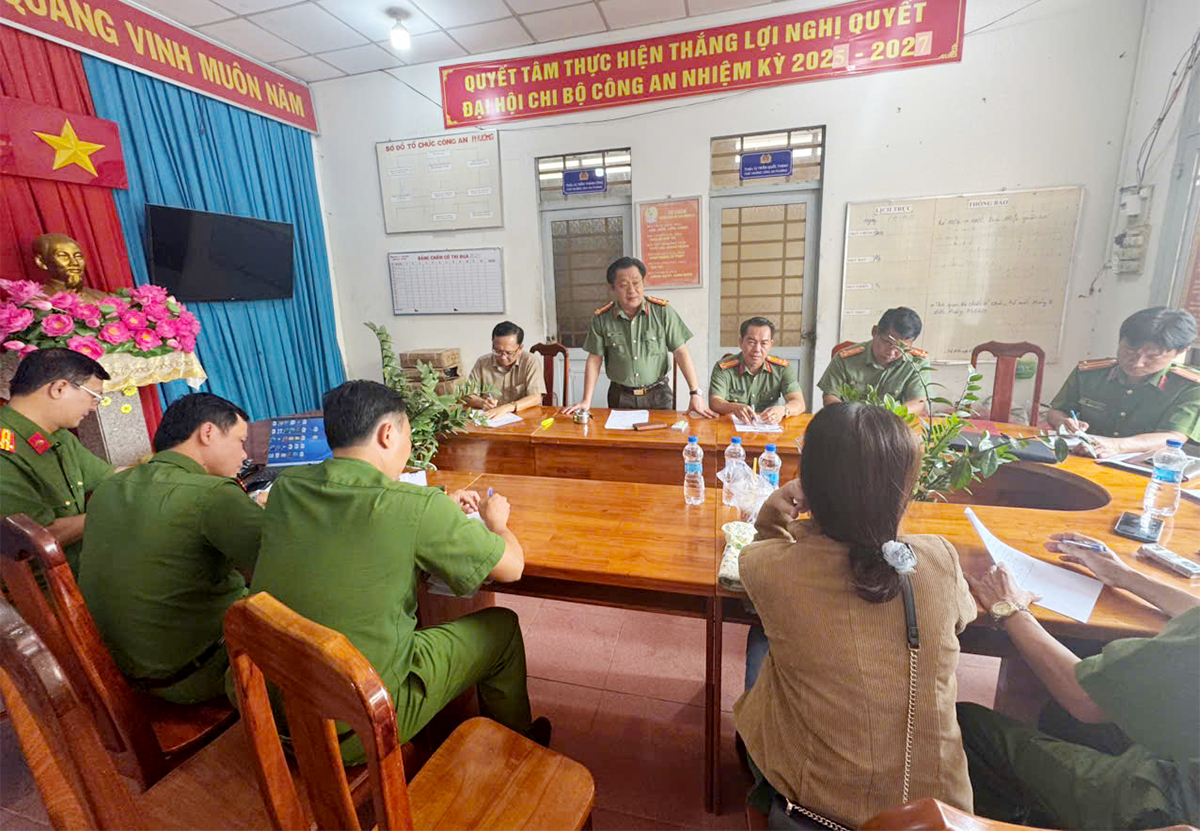 Án mạng nghiêm trọng ở An Giang - Ảnh 1. Án mạng nghiêm trọng ở An Giang - Ảnh 1.