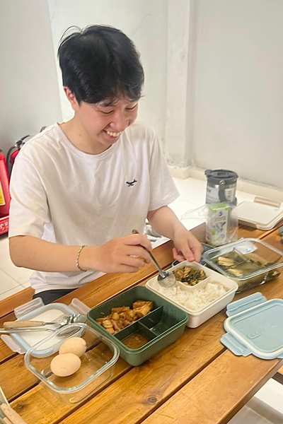 Niềm vui từ vị cơm nhà- Ảnh 2. Niềm vui từ vị cơm nhà- Ảnh 2.