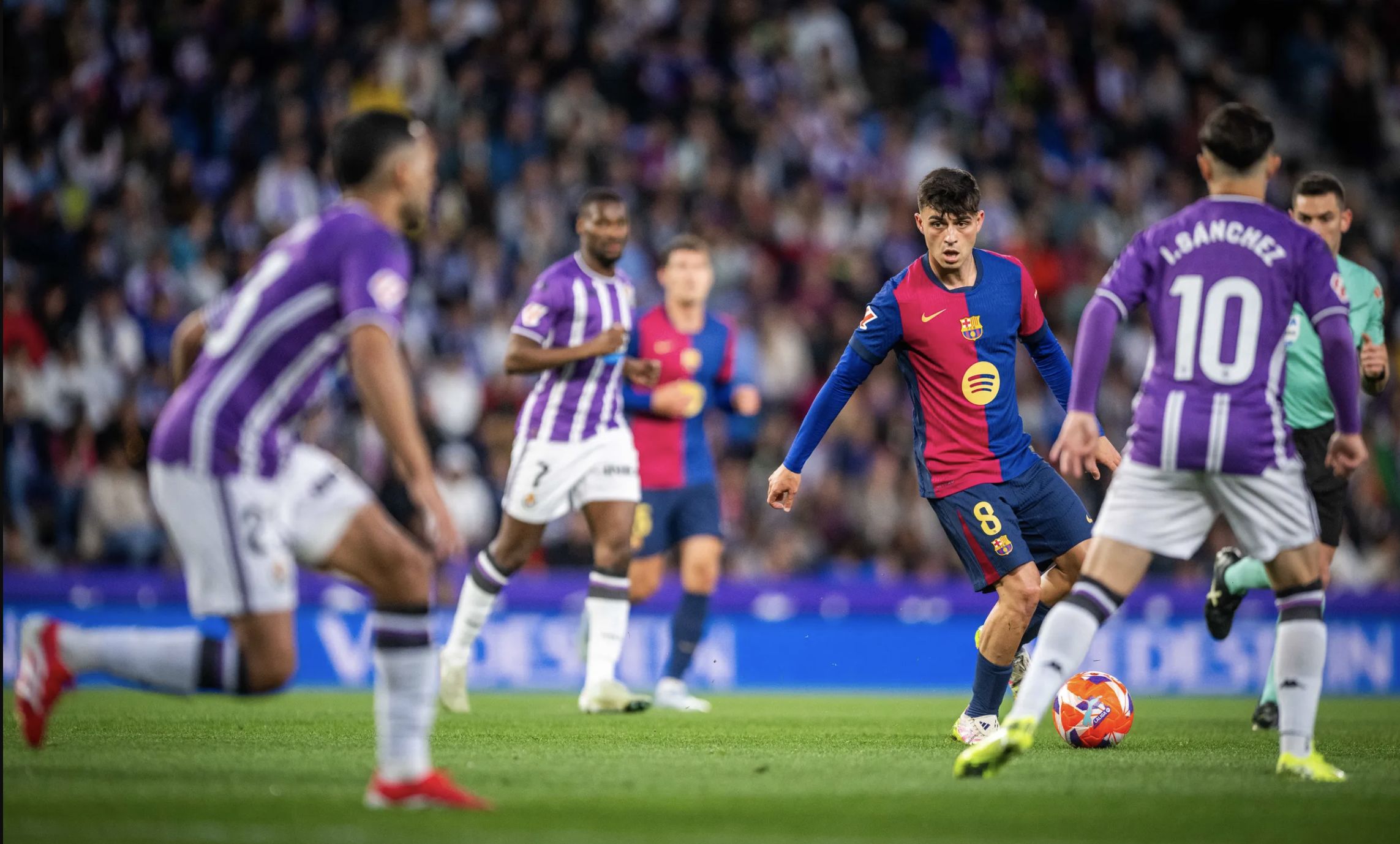 Ngược dòng chật vật hạ Valladolid, Barcelona chờ chung kết sớm ở El Clasico- Ảnh 2. Ngược dòng chật vật hạ Valladolid, Barcelona chờ chung kết sớm ở El Clasico- Ảnh 2.