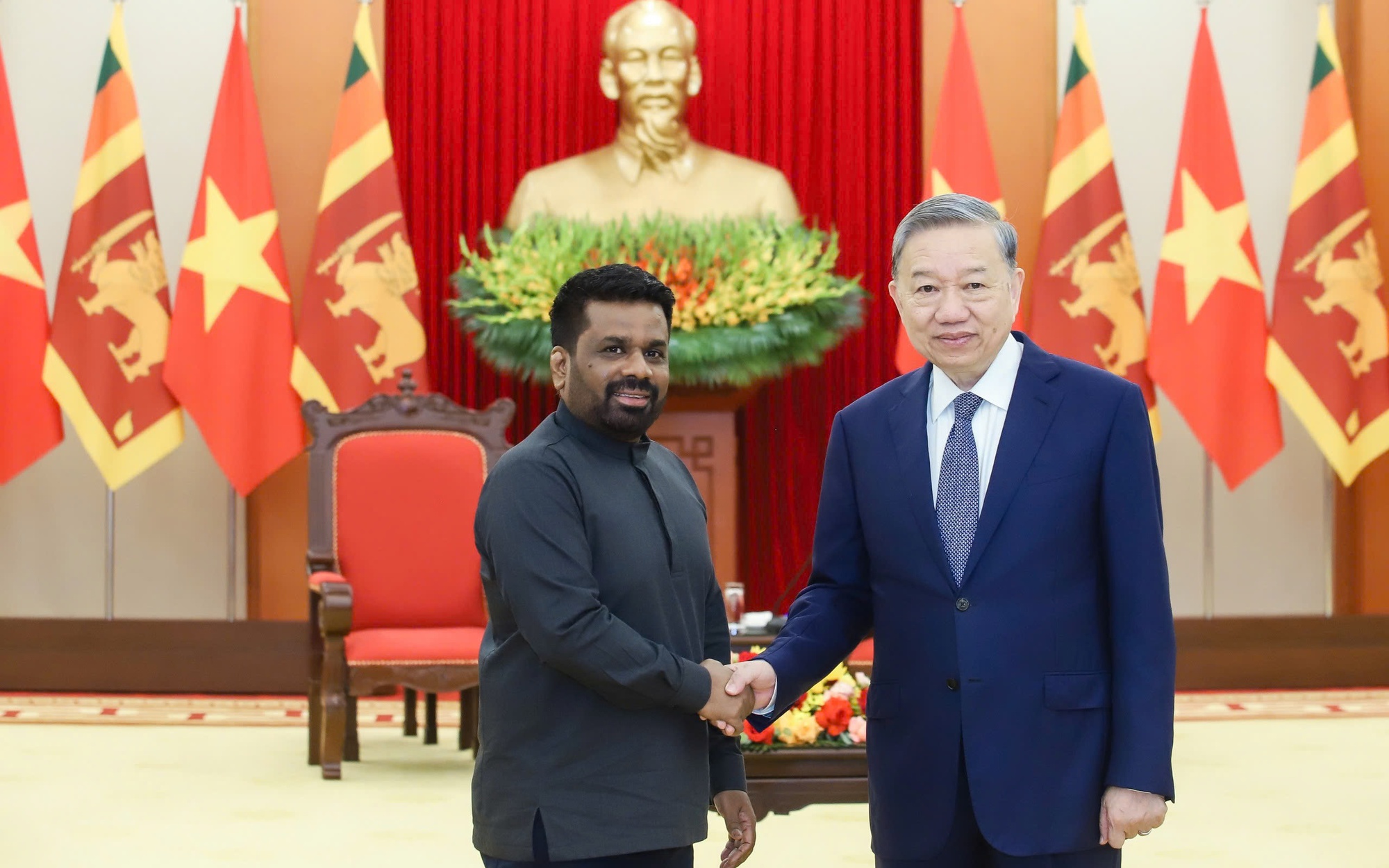 Chủ tịch nước Lương Cường chủ trì lễ đón chính thức Tổng thống Sri Lanka - Ảnh 2.