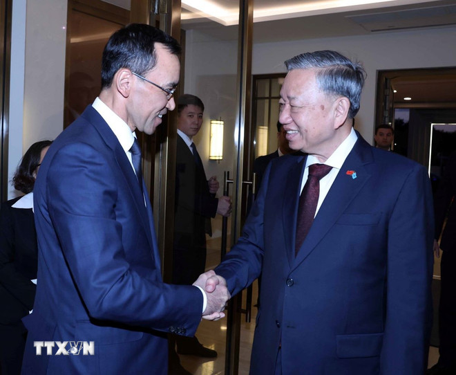Tổng Bí thư Tô Lâm hội kiến Chủ tịch Thượng viện Kazakhstan- Ảnh 3. Tổng Bí thư Tô Lâm hội kiến Chủ tịch Thượng viện Kazakhstan- Ảnh 3.
