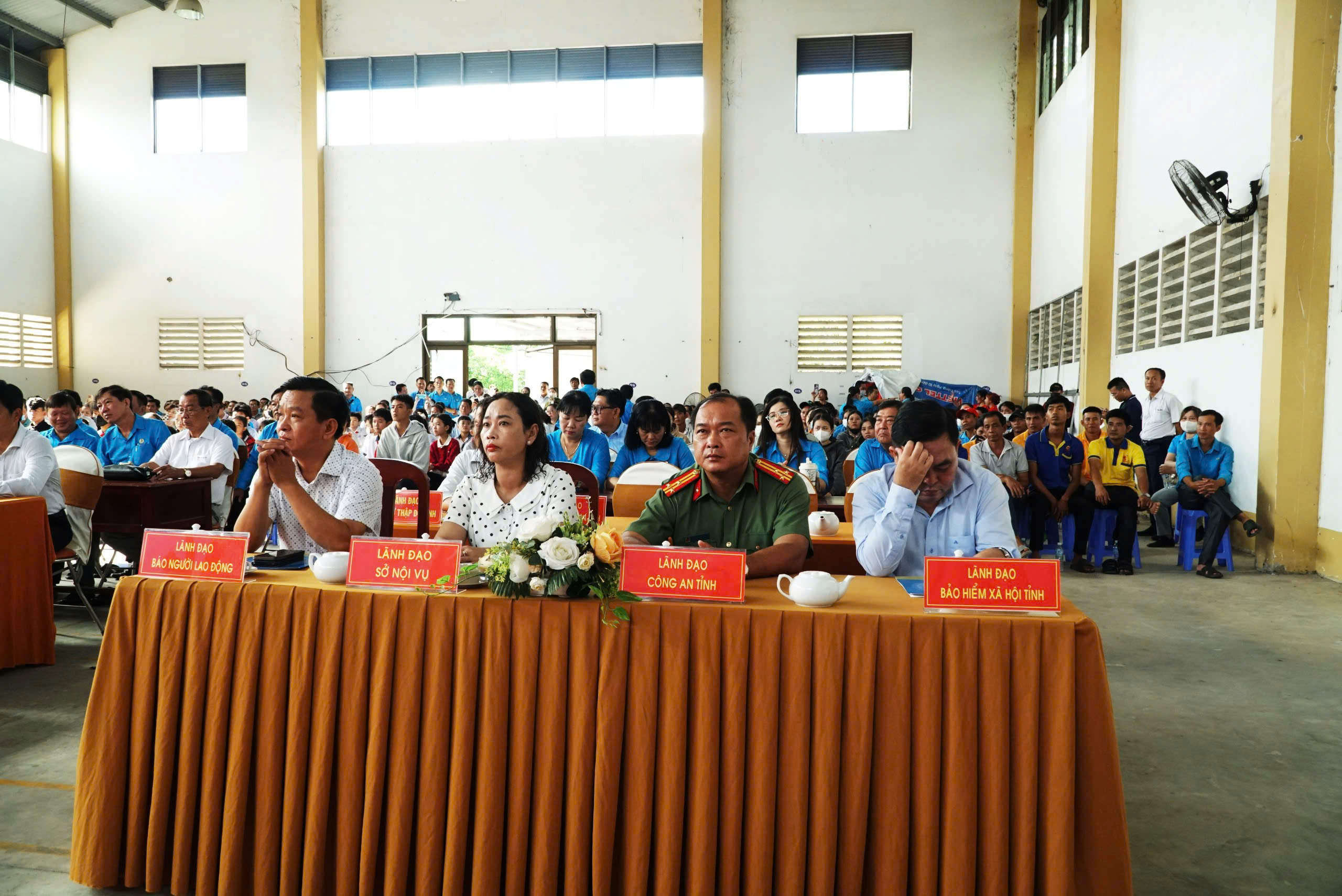 Bài hát “Viết tiếp câu chuyện hòa bình” xuất hiện tại sự kiện lớn ở Sóc Trăng - Ảnh 4.