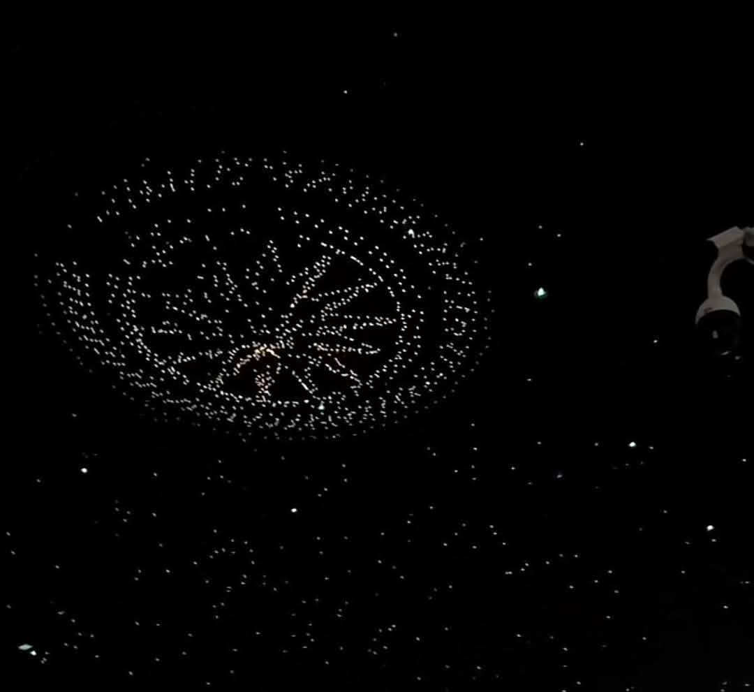 Thực hư ban tổ chức đã thu hồi đủ số drone sau sự cố màn trình diễn kỷ lục - Ảnh 1.