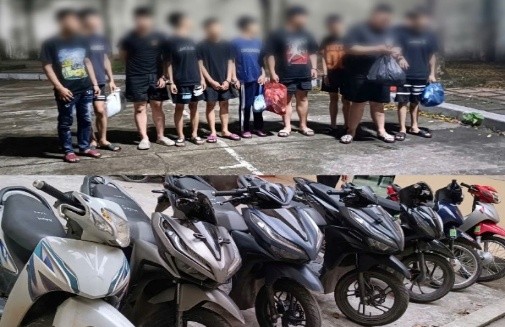 Bắt nhóm thanh, thiếu niên dùng hung khí tấn công người đi đường - Ảnh 1.