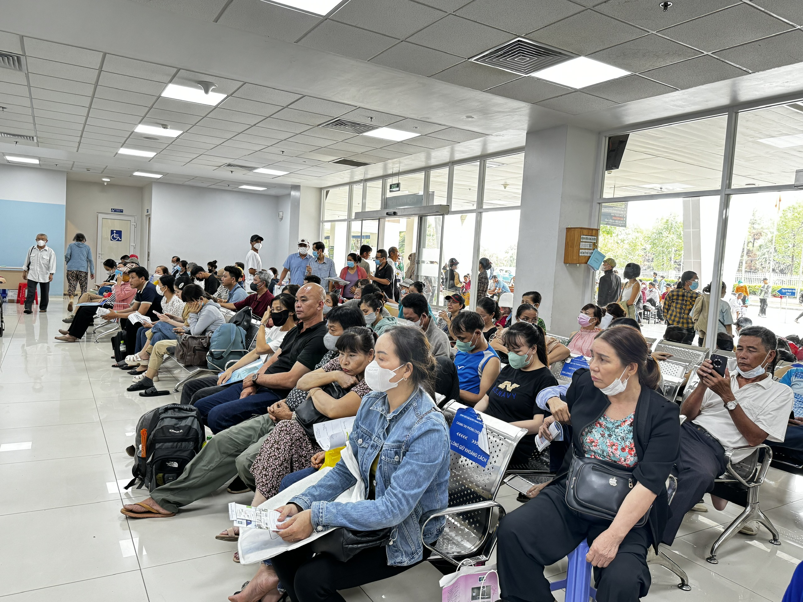 Các đơn vị y tế tại TP HCM sau sáp nhập với Bình Dương và Bà Rịa - Vũng Tàu ra sao?- Ảnh 1. Các đơn vị y tế tại TP HCM sau sáp nhập với Bình Dương và Bà Rịa - Vũng Tàu ra sao?- Ảnh 1.