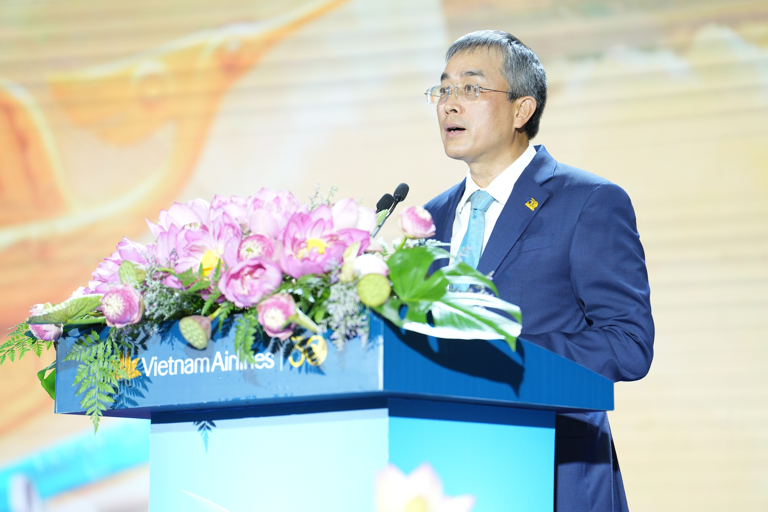 Thủ tướng nói về tầm nhìn phát triển Vietnam Airlines- Ảnh 5. Thủ tướng nói về tầm nhìn phát triển Vietnam Airlines- Ảnh 5.