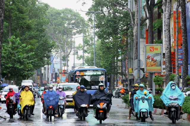 Thời tiết TP HCM hôm nay, 1-6: Ngày nắng, chiều tối có mưa - Ảnh 1.