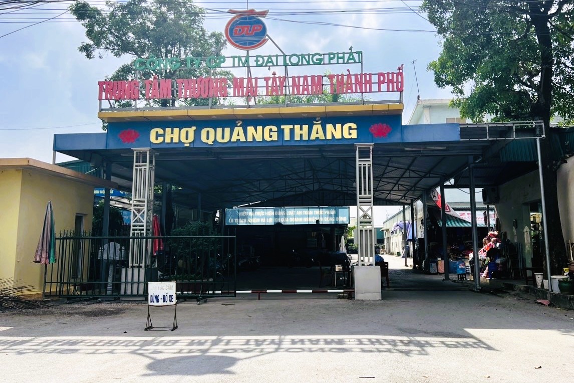 Công an Hà Nội đề nghị Thanh Hóa cung cấp hồ sơ tài liệu chợ Quảng Thắng - Ảnh 1.