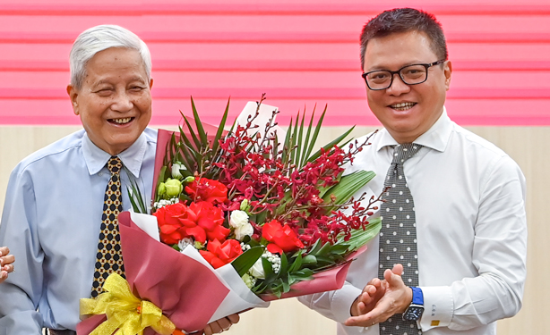 Trọn đời vì sự nghiệp báo chí: Người “chấp bút” của lịch sử - Ảnh 1. Trọn đời vì sự nghiệp báo chí: Người “chấp bút” của lịch sử - Ảnh 1.