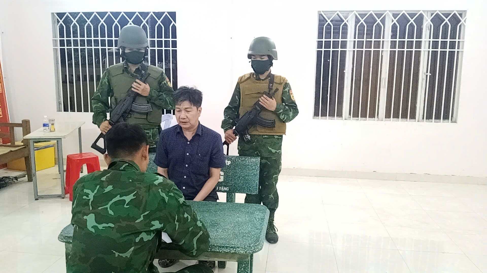 Những hình ảnh về vụ án đặc biệt nghiêm trọng ở Long An- Ảnh 6. Những hình ảnh về vụ án đặc biệt nghiêm trọng ở Long An- Ảnh 6.