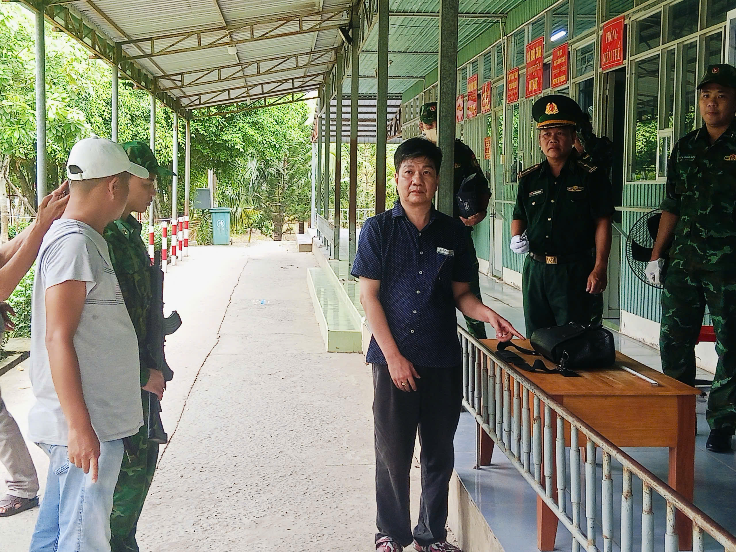 Những hình ảnh về vụ án đặc biệt nghiêm trọng ở Long An- Ảnh 15. Những hình ảnh về vụ án đặc biệt nghiêm trọng ở Long An- Ảnh 15.