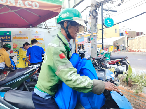 Chớ xem nhẹ bảo hiểm tai nạn lao động! - Ảnh 1. Chớ xem nhẹ bảo hiểm tai nạn lao động! - Ảnh 1.
