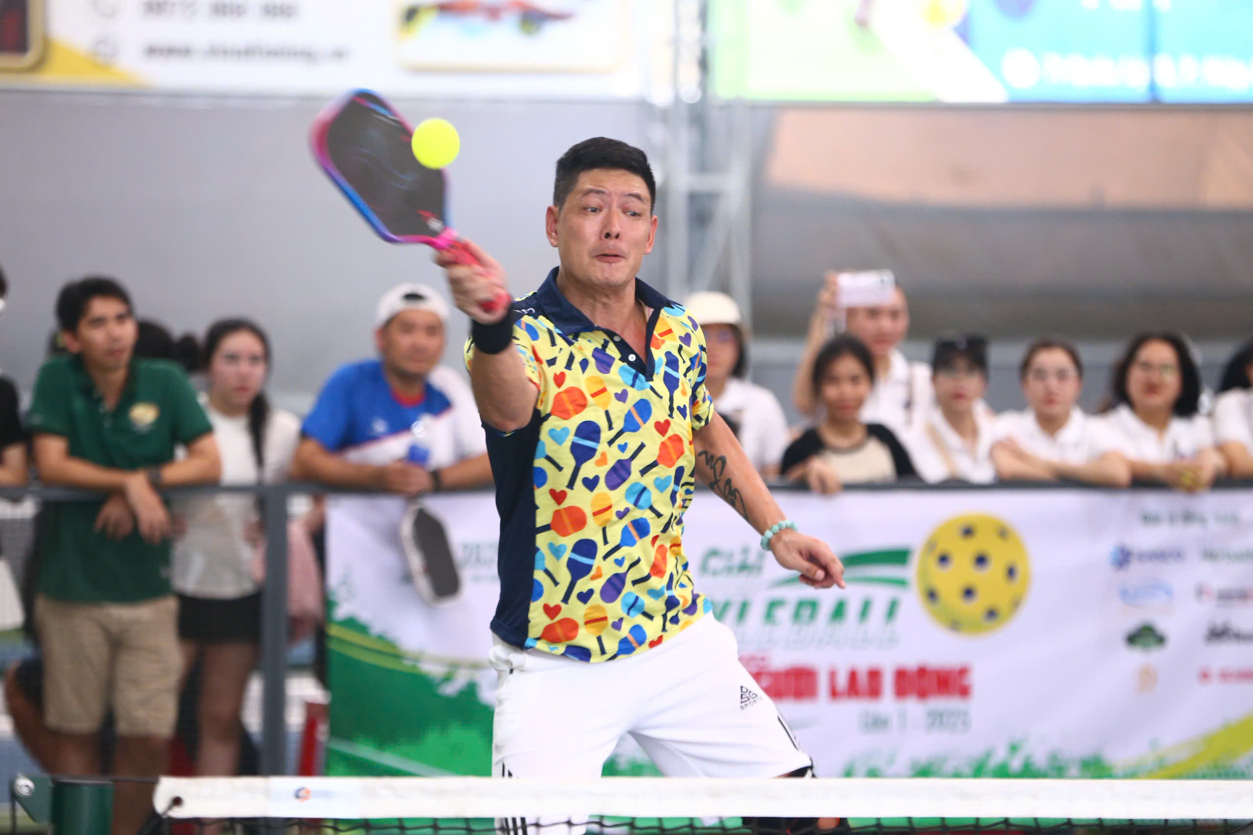 Giải Pickleball Báo Người Lao Động: Diễn viên Bình Minh đi tiếp, Minh Hằng dừng bước- Ảnh 3. Giải Pickleball Báo Người Lao Động: Diễn viên Bình Minh đi tiếp, Minh Hằng dừng bước- Ảnh 3.