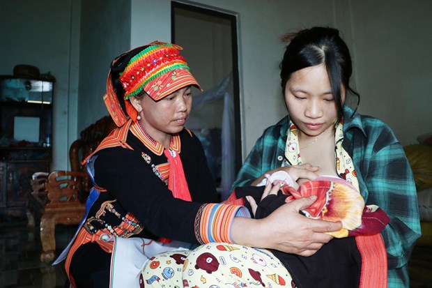 Thêm 4 nhóm được Nhà nước hỗ trợ đóng BHYT từ 1-7 - Ảnh 2.